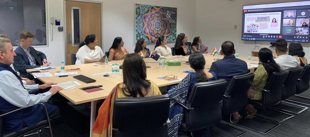 FZEiLSTVQAEBkYl (1) copy