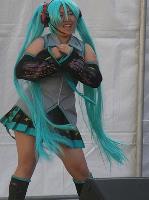 An Hatsune Miku cosplayer
