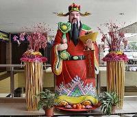 God of wealth figurine