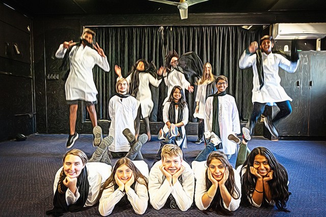 street-theatre-coloured